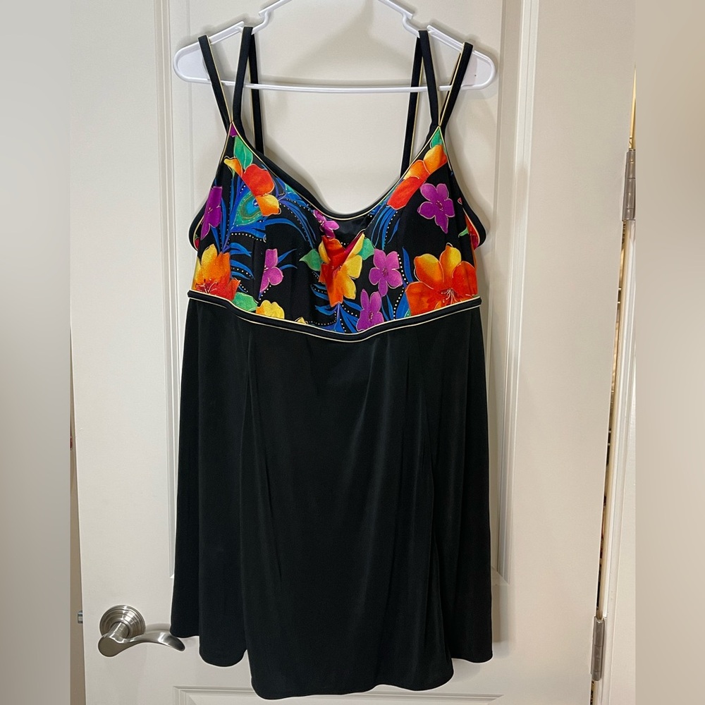 Longitude Black Floral One Piece Swimsuit Swim Dress Size 24W